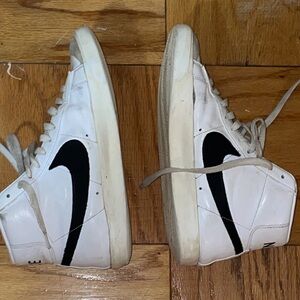 Nike blazers 😀